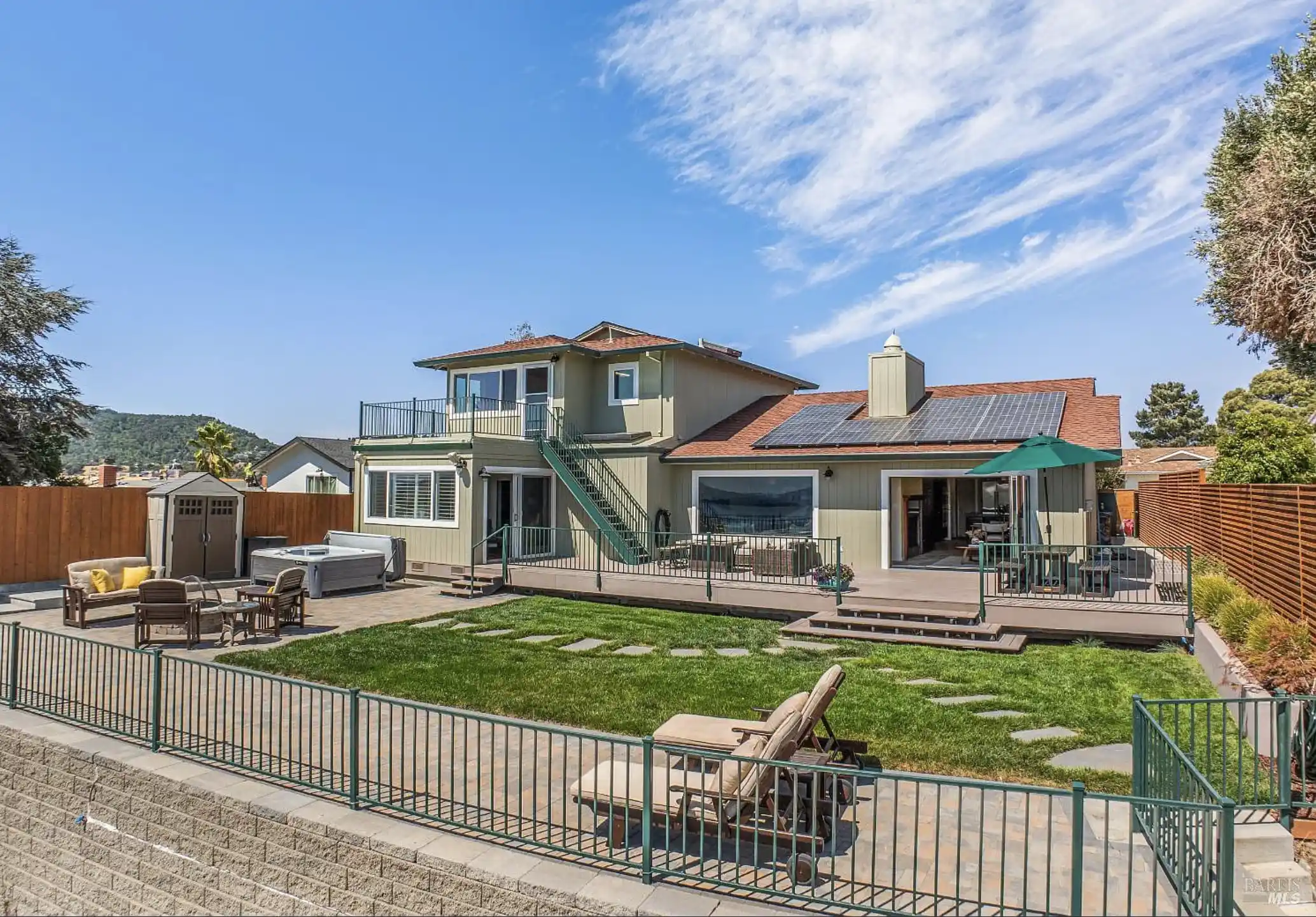 Home in San Rafael's Coveted Peacock Gap Neighborhood – image 1